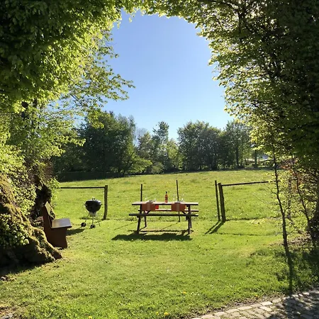 Mit Garten, Terrasse Und Grill Apartment